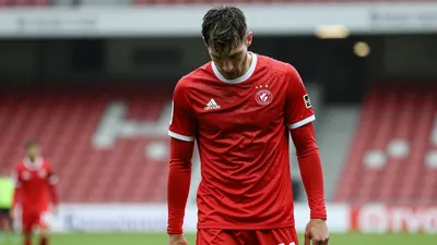 Brann tapte 2-1 mot Lillestrøm på hjemmebane, et resultat som lar LSK bryte en fem kamper lang seierløs rekke og setter...