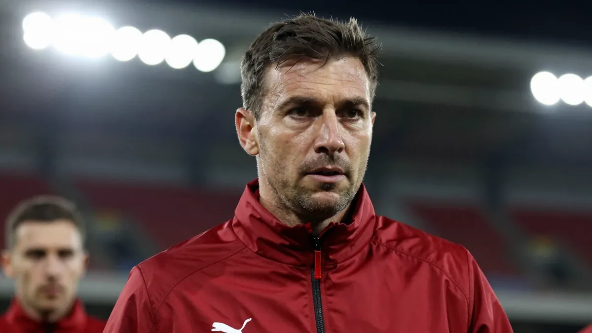 Austria Wien-trener Stefan Kenesei forlot Stadion i en fart etter kampen mot Brann og advarte om at det blir tøft for...
